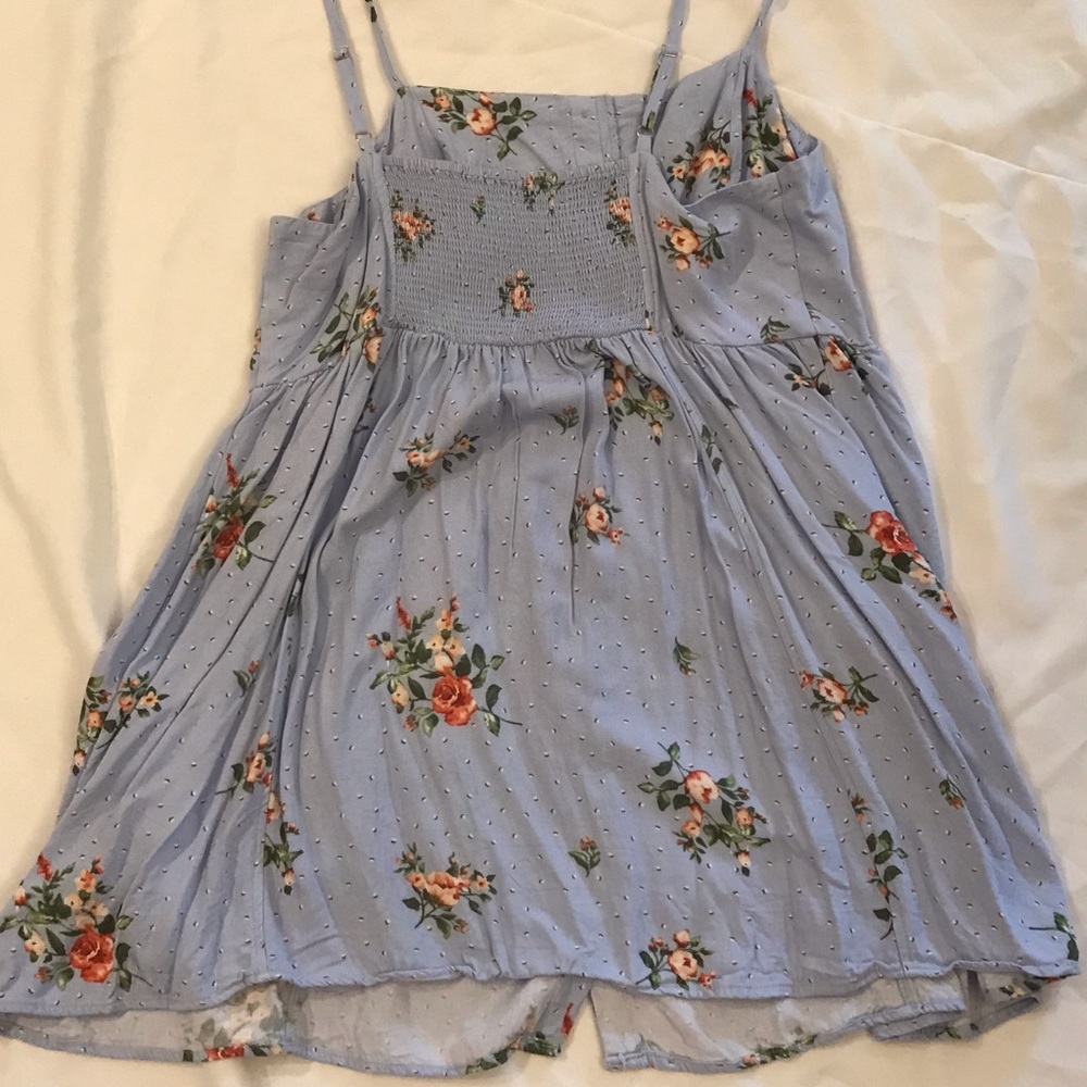 Sundress - Picture 2 of 3